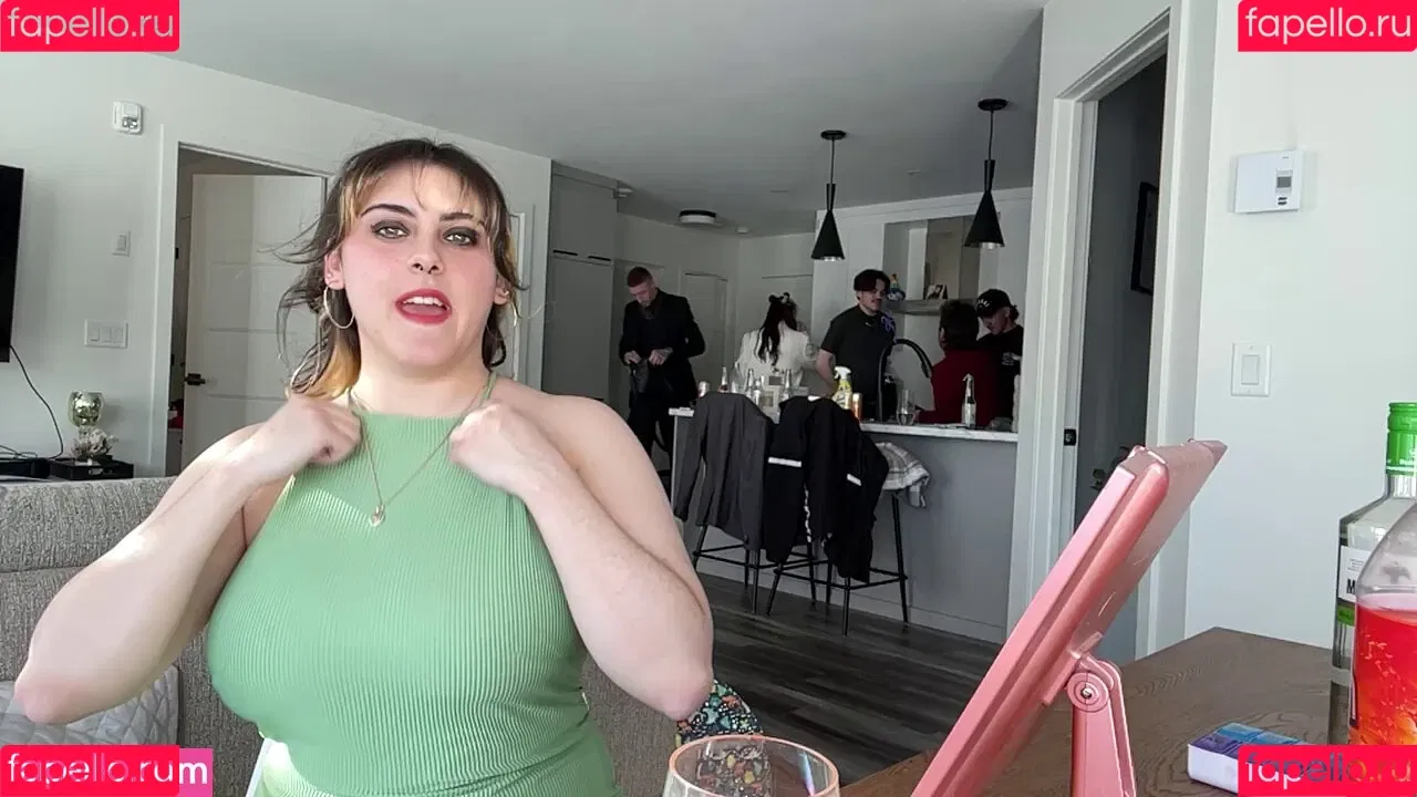 Valerie / valeriec / valeriefrausto_ Onlyfans Photo Gallery 