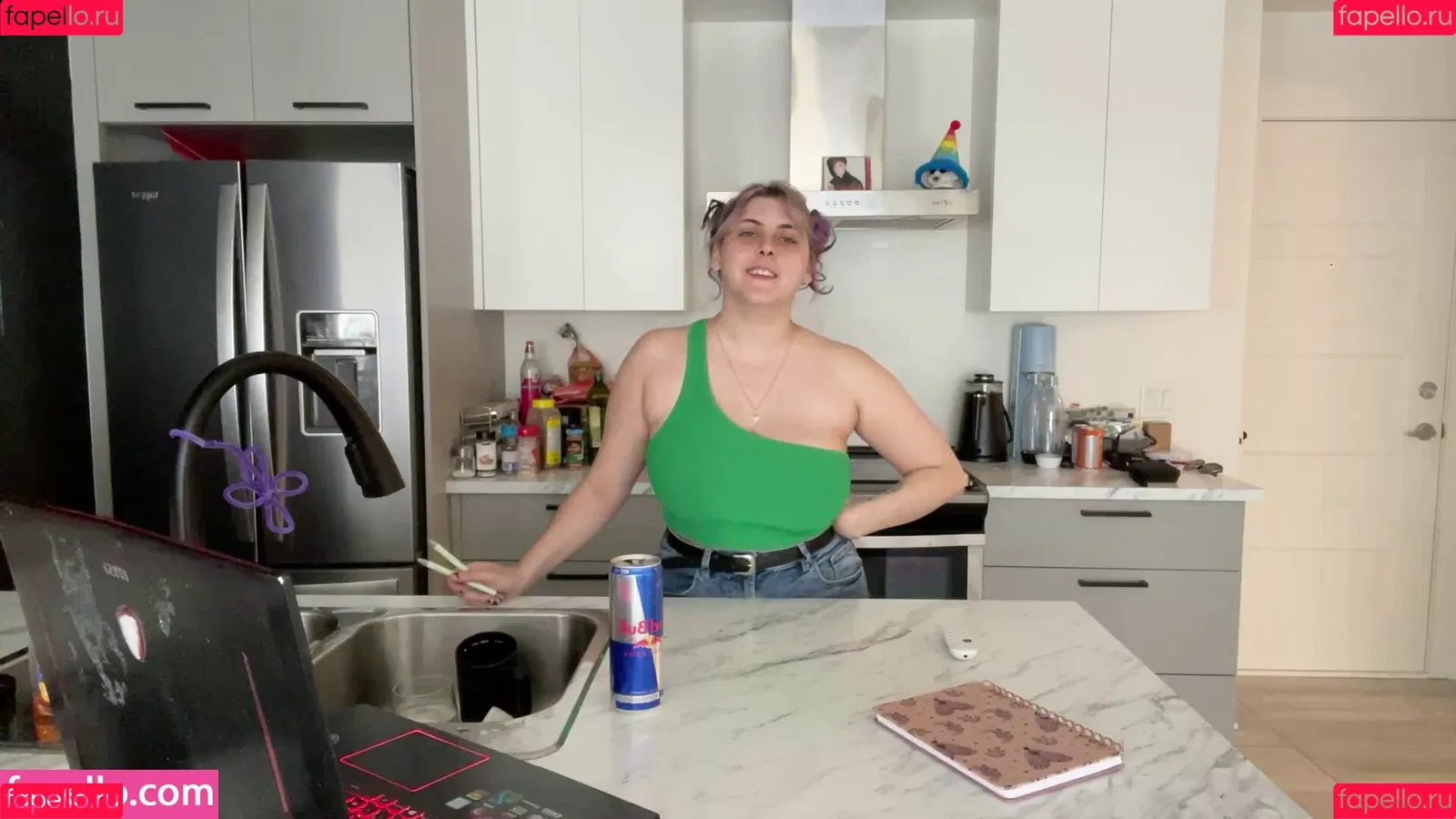 Valerie / valeriec / valeriefrausto_ Onlyfans Photo Gallery 