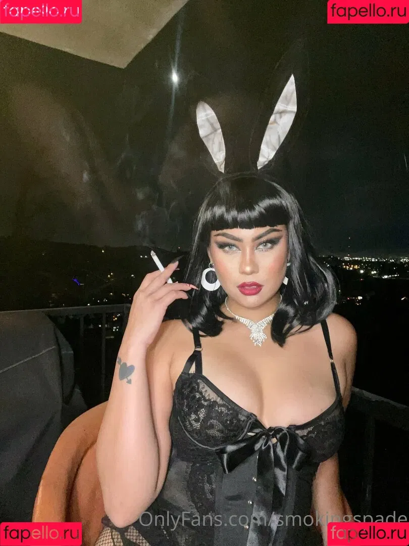 karaspade / smokingspade Onlyfans Photo Gallery 