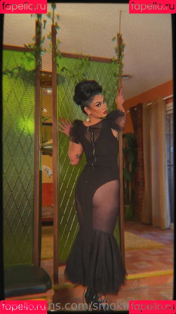 karaspade / smokingspade Onlyfans Photo Gallery 