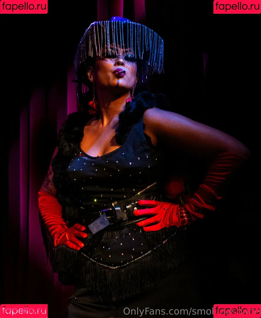 karaspade / smokingspade Onlyfans Photo Gallery 