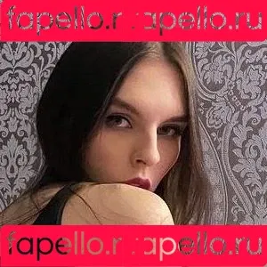 Vika Mednis / xmednisx Onlyfans Photo Gallery 