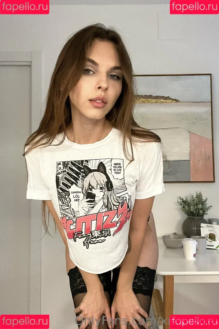 Vika Mednis / xmednisx Onlyfans Photo Gallery 