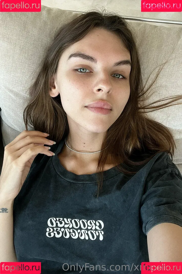 Vika Mednis / xmednisx Onlyfans Photo Gallery 