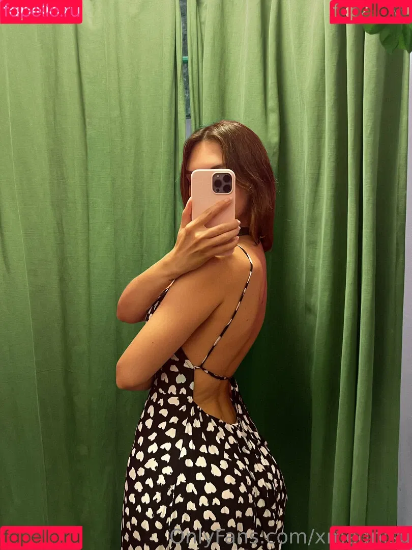 Vika Mednis / xmednisx Onlyfans Photo Gallery 