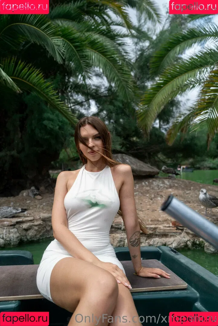 Vika Mednis / xmednisx Onlyfans Photo Gallery 