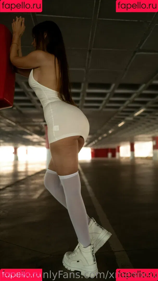 Vika Mednis / xmednisx Onlyfans Photo Gallery 