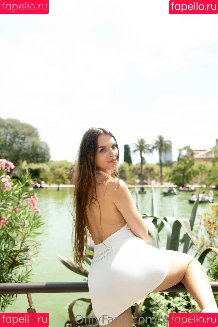 Vika Mednis / xmednisx Onlyfans Photo Gallery 