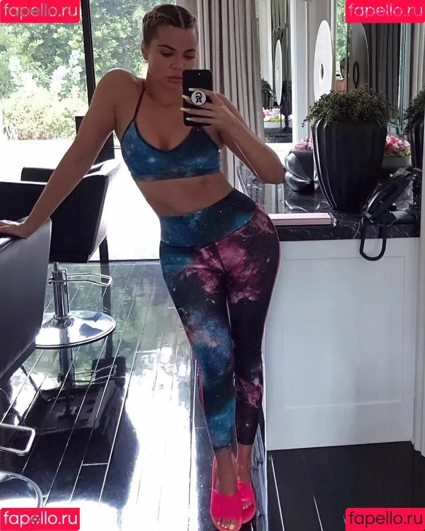 Khloe Kardashian / khloekardashian Onlyfans Photo Gallery 