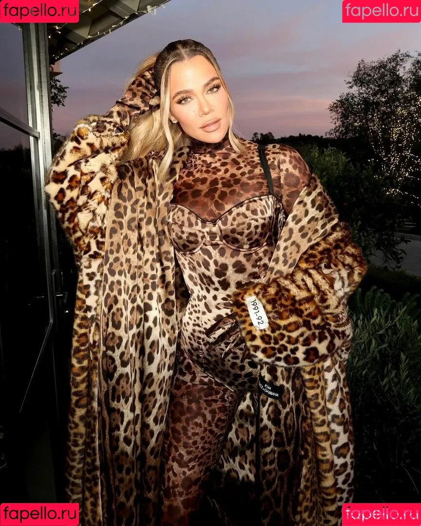 Khloe Kardashian / khloekardashian Onlyfans Photo Gallery 