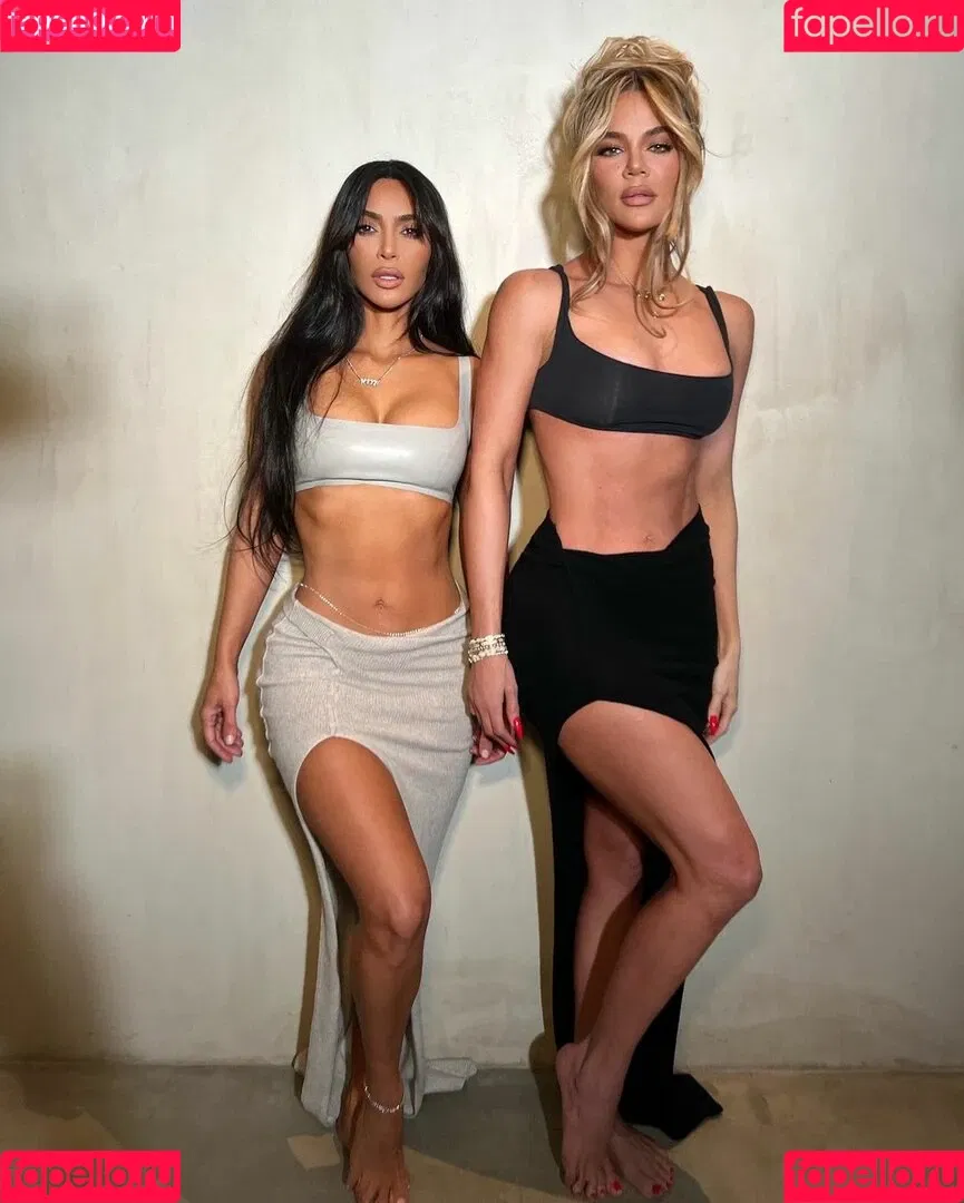 Khloe Kardashian / khloekardashian Onlyfans Photo Gallery 