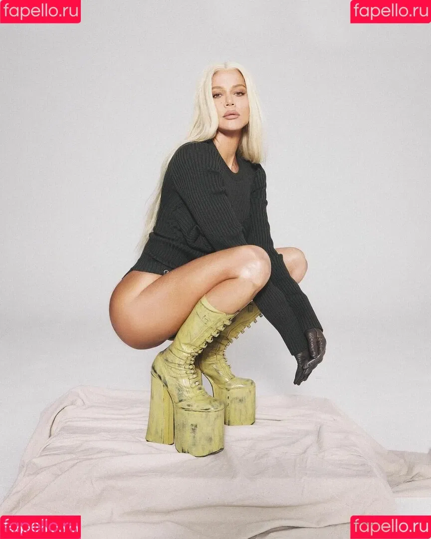 Khloe Kardashian / khloekardashian Onlyfans Photo Gallery 