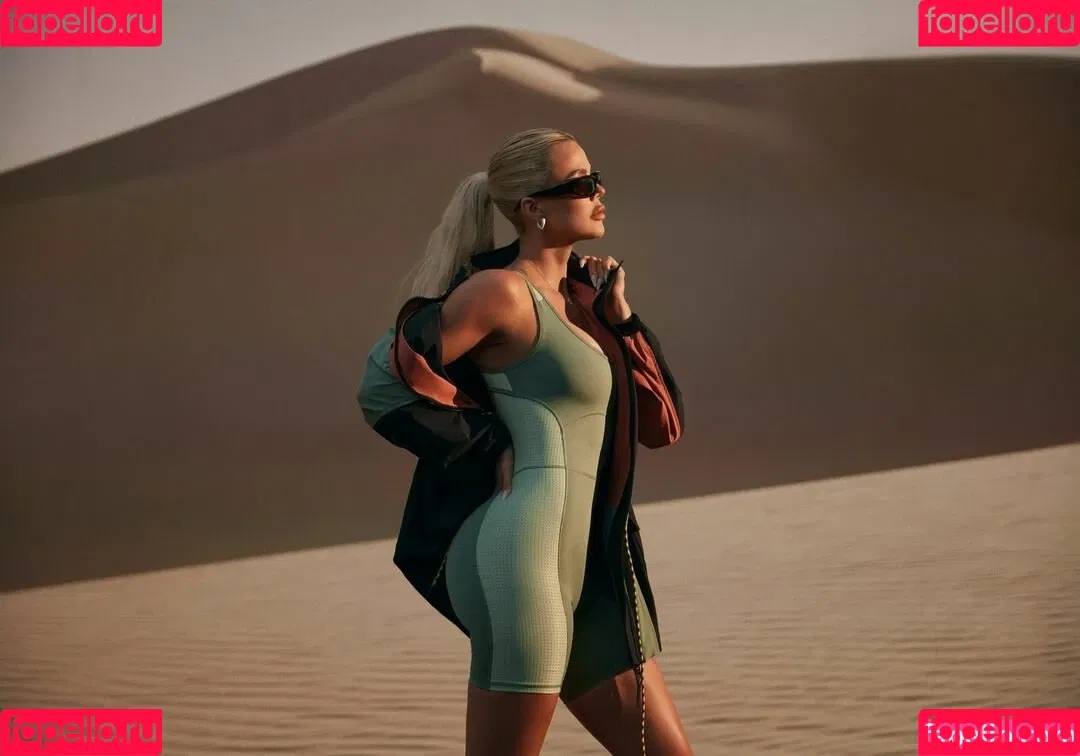 Khloe Kardashian / khloekardashian Onlyfans Photo Gallery 