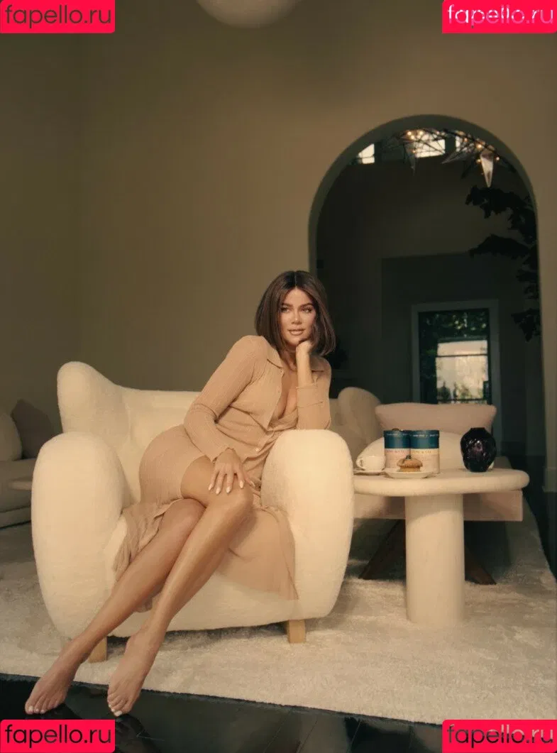 Khloe Kardashian / khloekardashian Onlyfans Photo Gallery 