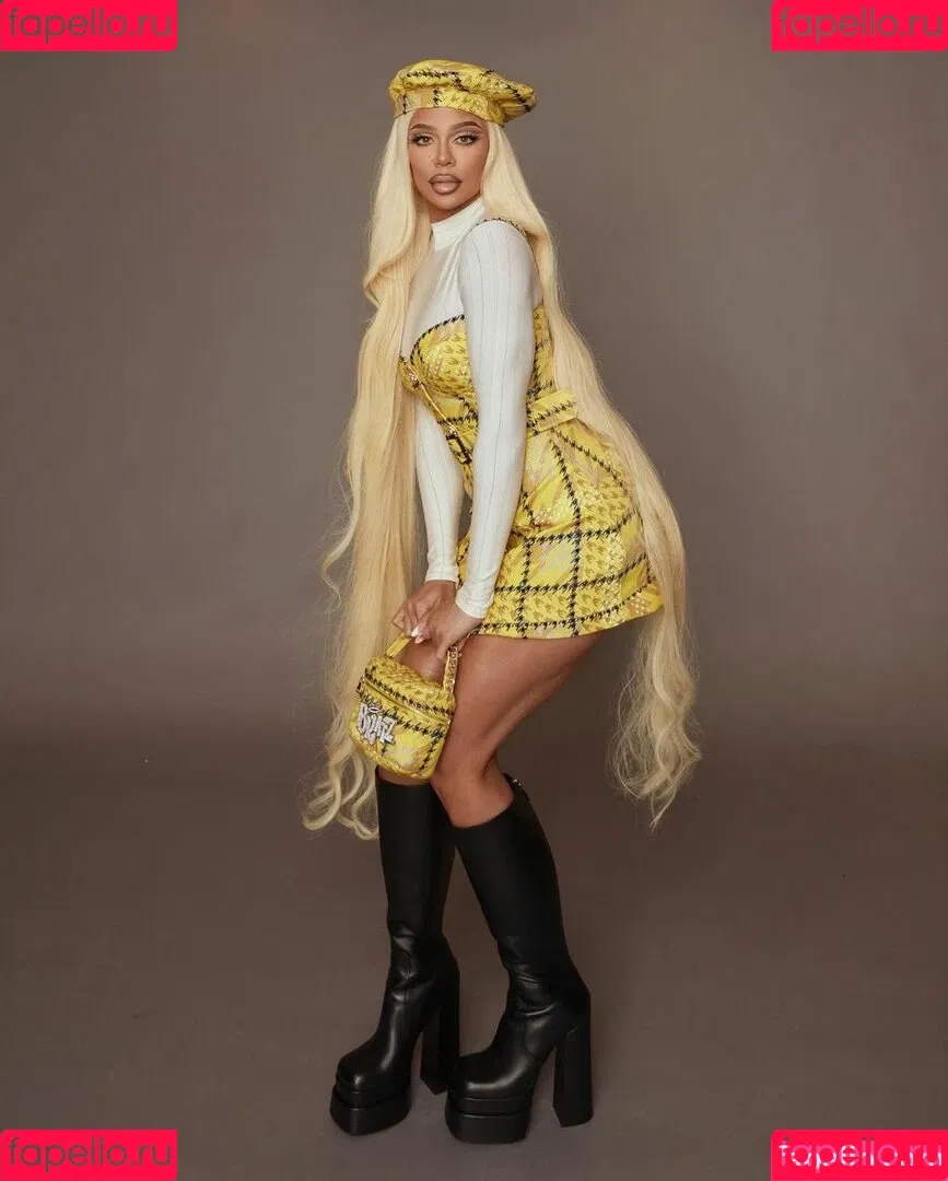 Khloe Kardashian / khloekardashian Onlyfans Photo Gallery 