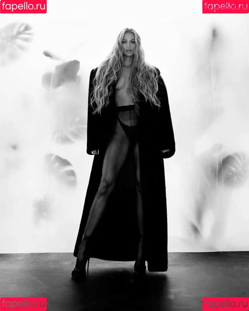 Khloe Kardashian / khloekardashian Onlyfans Photo Gallery 