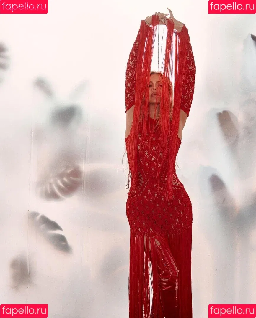 Khloe Kardashian / khloekardashian Onlyfans Photo Gallery 