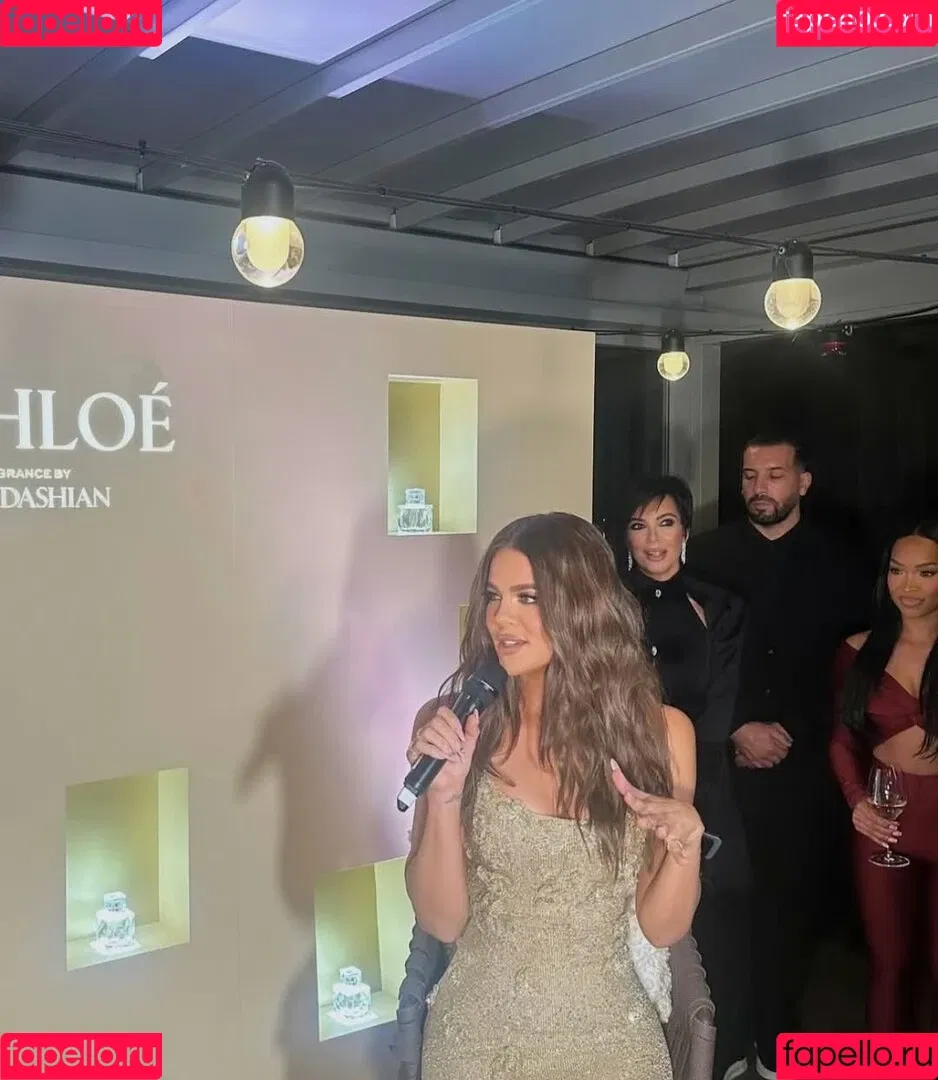 Khloe Kardashian / khloekardashian Onlyfans Photo Gallery 