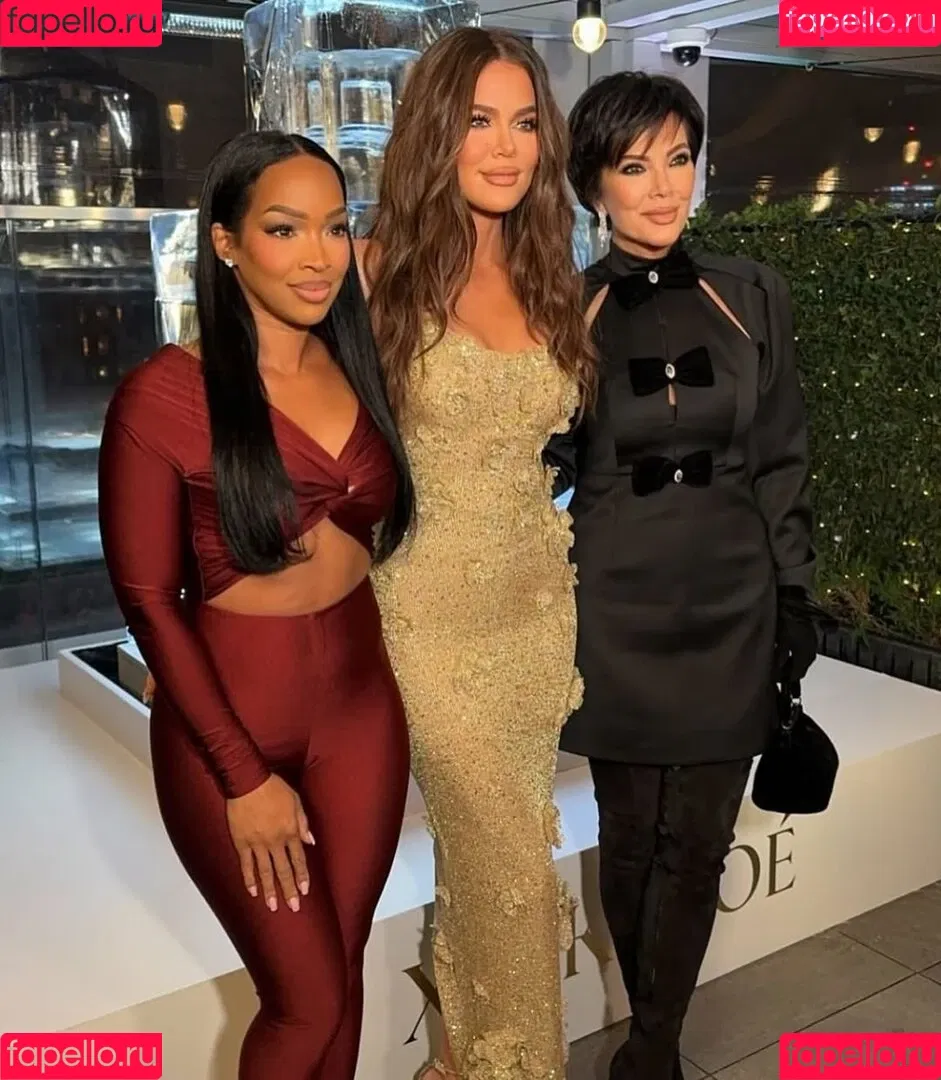 Khloe Kardashian / khloekardashian Onlyfans Photo Gallery 