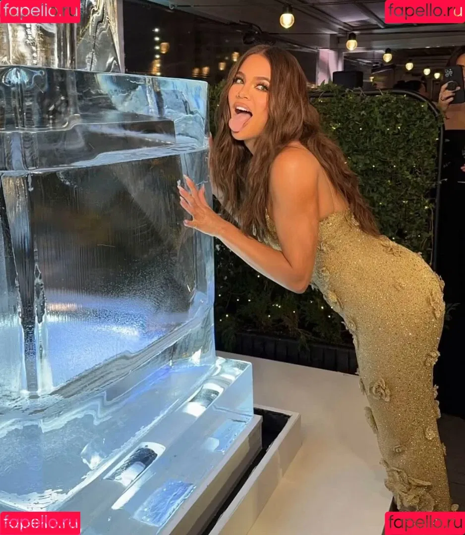 Khloe Kardashian / khloekardashian Onlyfans Photo Gallery 