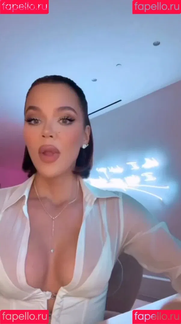 Khloe Kardashian / khloekardashian Onlyfans Photo Gallery 