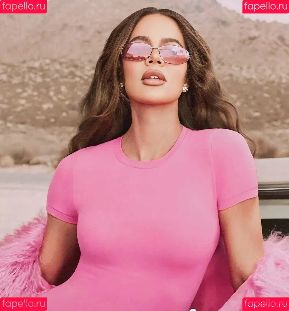 Khloe Kardashian / khloekardashian Onlyfans Photo Gallery 