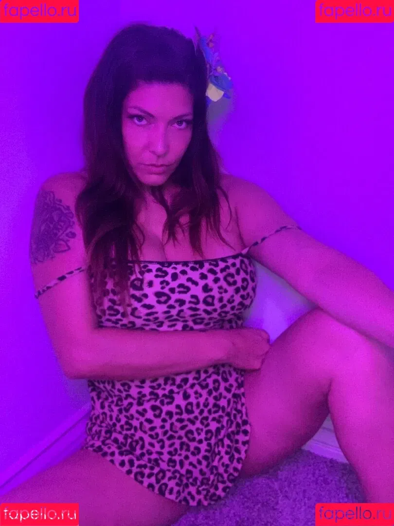 Shelly Martinez / shellyfromcali4 Onlyfans Photo Gallery 