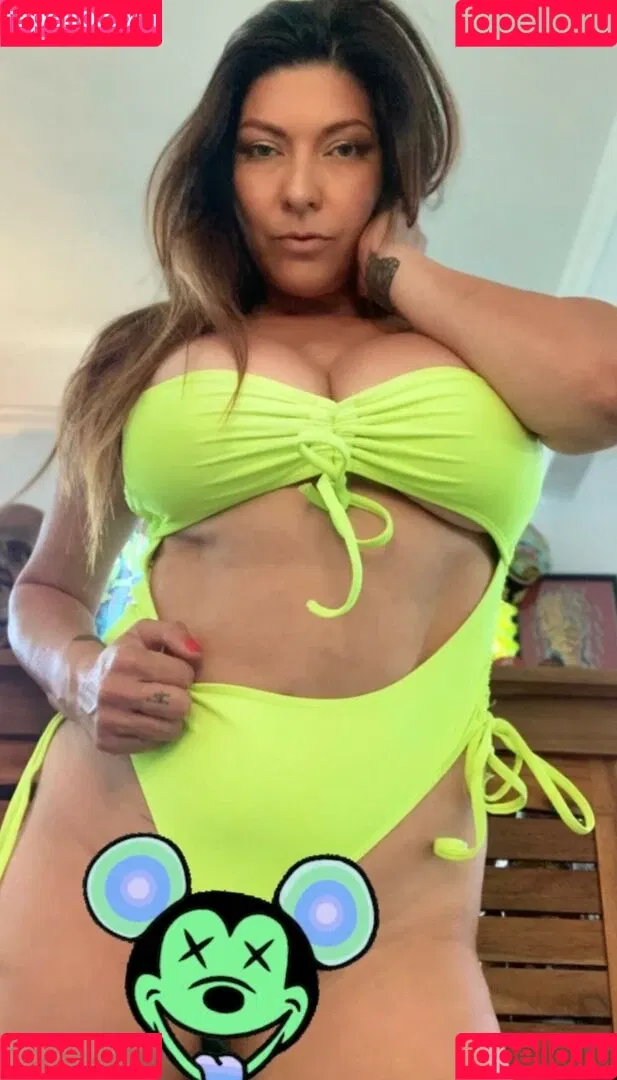 Shelly Martinez / shellyfromcali4 Onlyfans Photo Gallery 