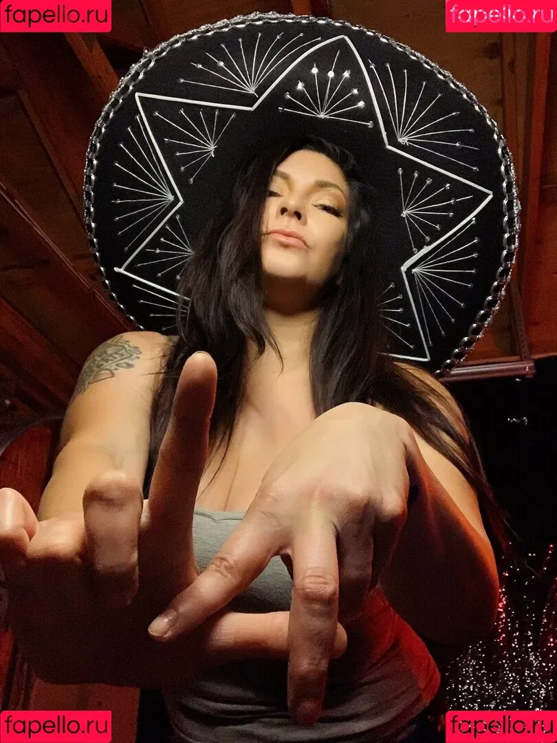 Shelly Martinez / shellyfromcali4 Onlyfans Photo Gallery 