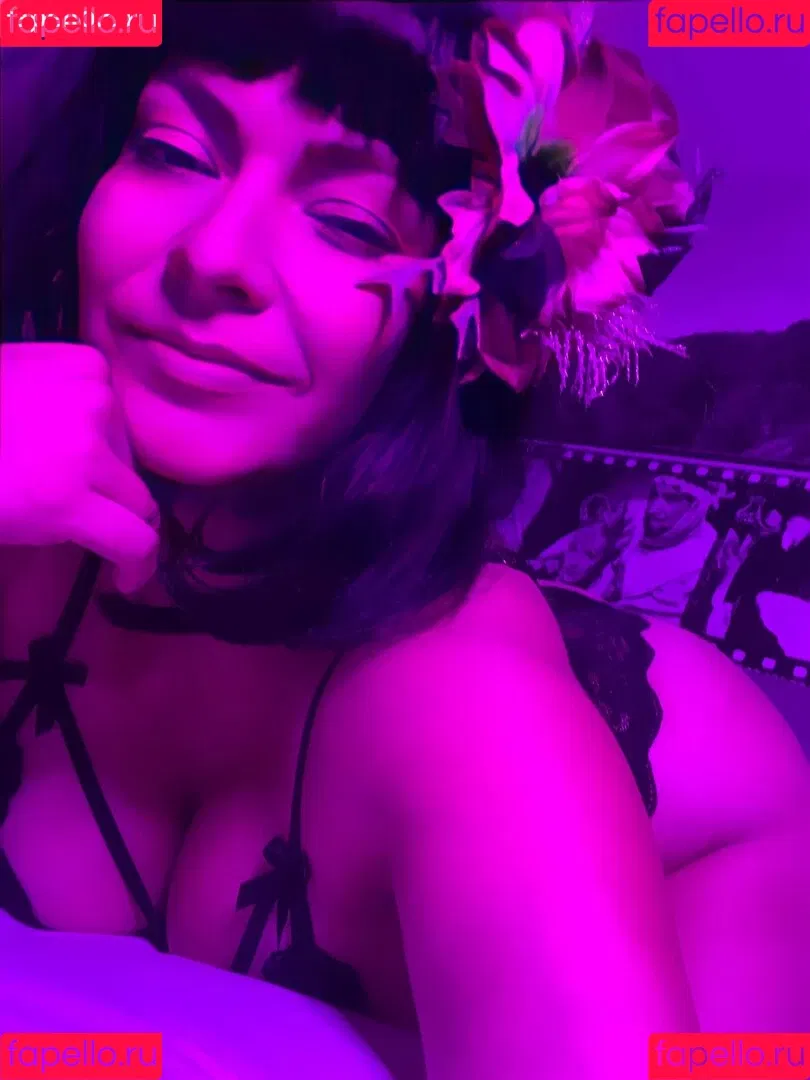 Shelly Martinez / shellyfromcali4 Onlyfans Photo Gallery 