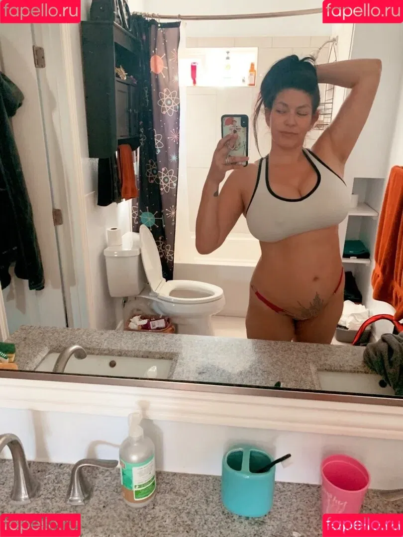 Shelly Martinez / shellyfromcali4 Onlyfans Photo Gallery 