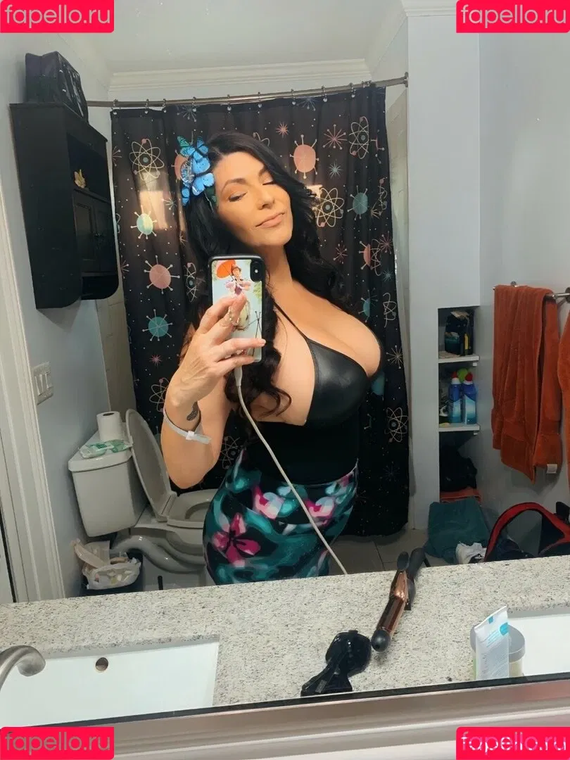 Shelly Martinez / shellyfromcali4 Onlyfans Photo Gallery 