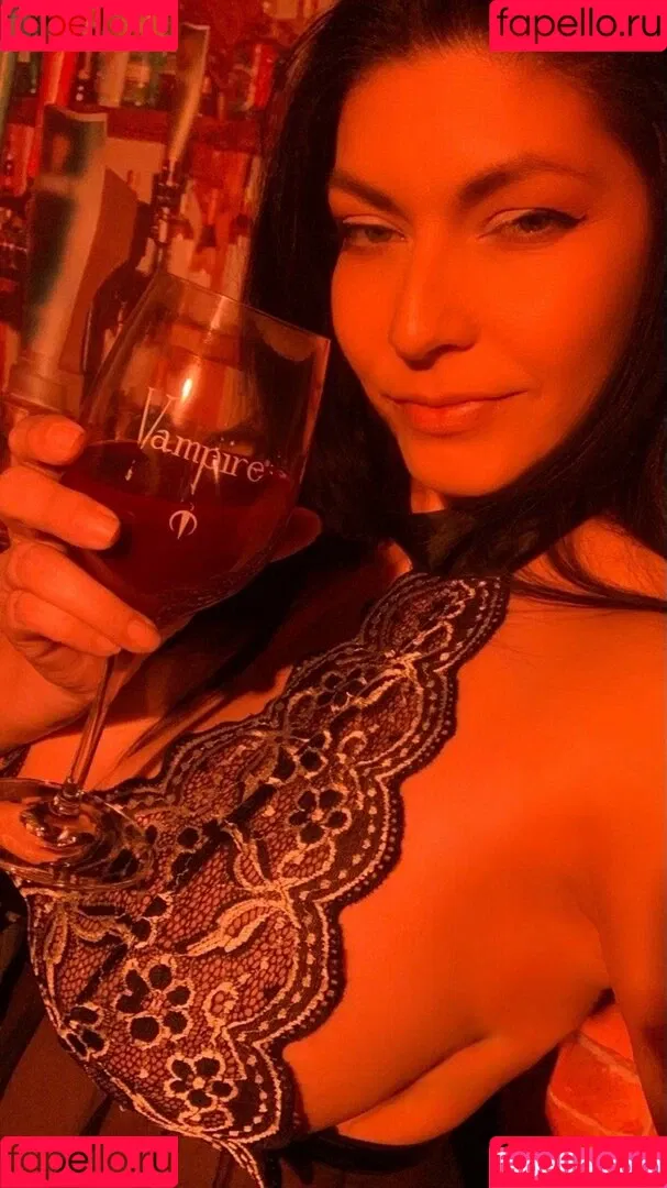 Shelly Martinez / shellyfromcali4 Onlyfans Photo Gallery 