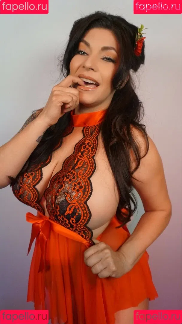 Shelly Martinez / shellyfromcali4 Onlyfans Photo Gallery 