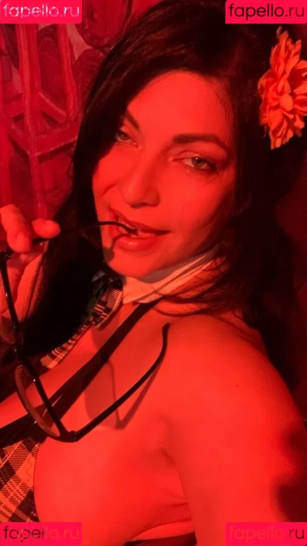 Shelly Martinez / shellyfromcali4 Onlyfans Photo Gallery 