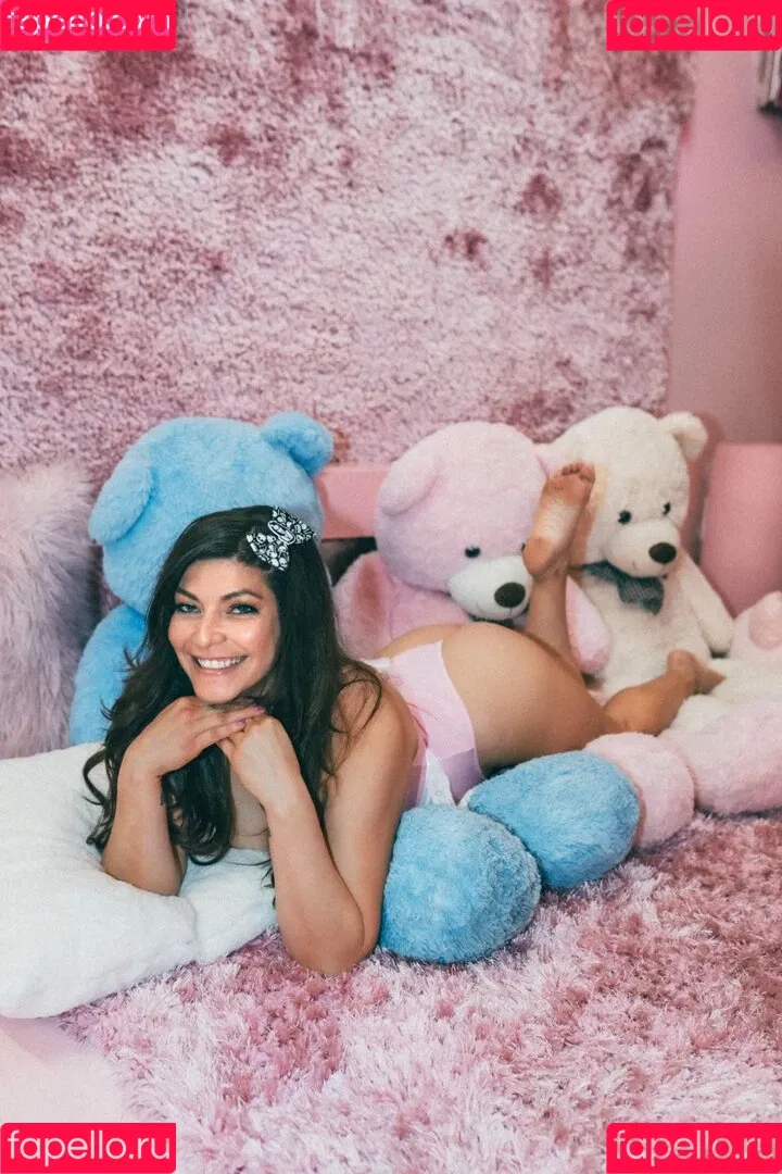 Shelly Martinez / shellyfromcali4 Onlyfans Photo Gallery 