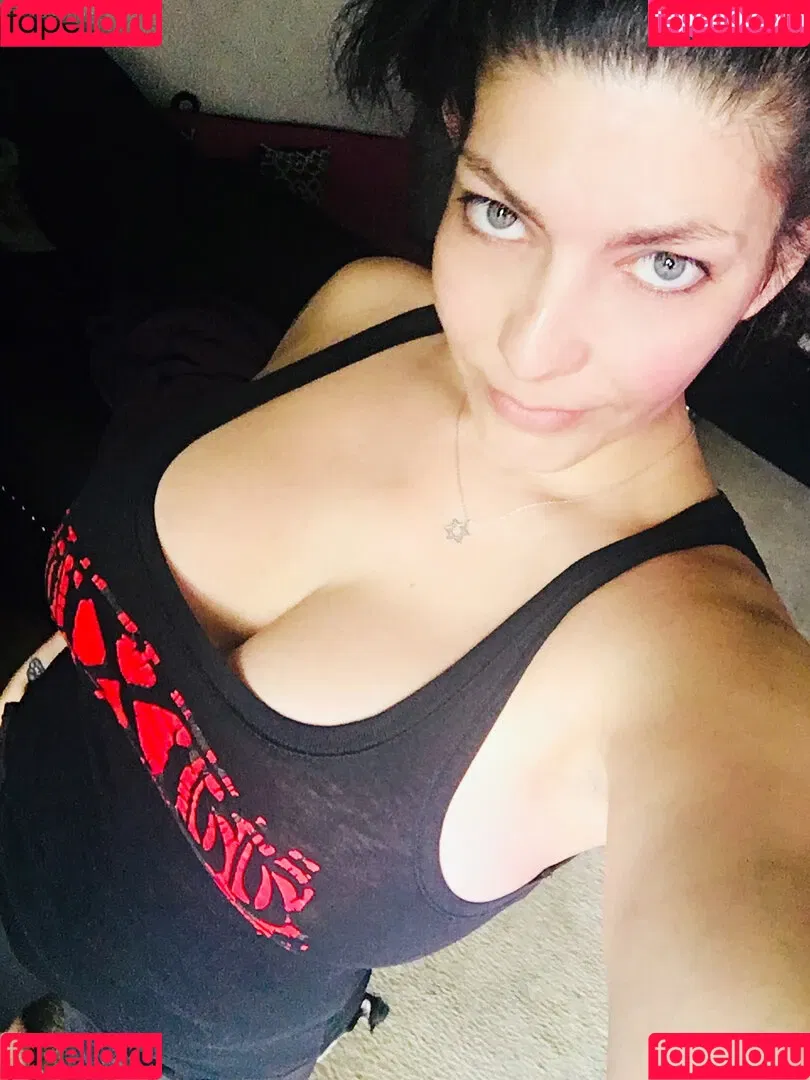 Shelly Martinez / shellyfromcali4 Onlyfans Photo Gallery 
