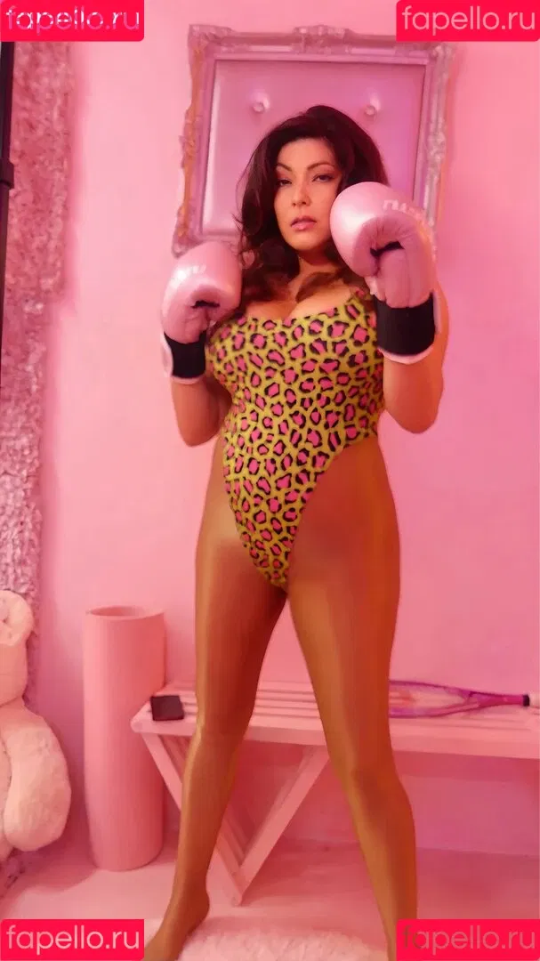 Shelly Martinez / shellyfromcali4 Onlyfans Photo Gallery 