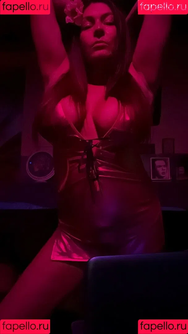 Shelly Martinez / shellyfromcali4 Onlyfans Photo Gallery 