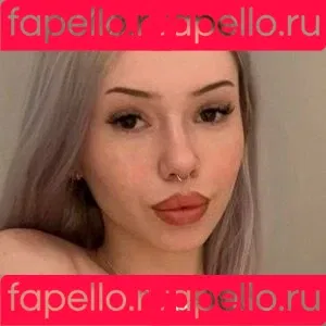 Mia_bluebird / clarathestudent / miabluebird Onlyfans Photo Gallery 