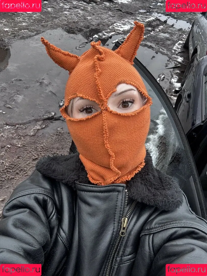 Mia_bluebird / clarathestudent / miabluebird Onlyfans Photo Gallery 