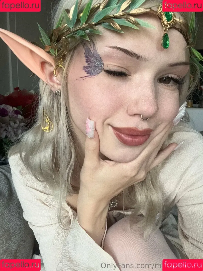 Mia_bluebird / clarathestudent / miabluebird Onlyfans Photo Gallery 