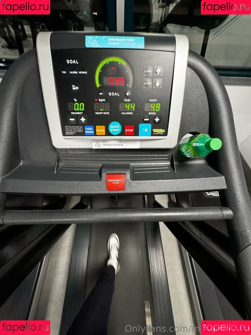 Mia_bluebird / clarathestudent / miabluebird Onlyfans Photo Gallery 