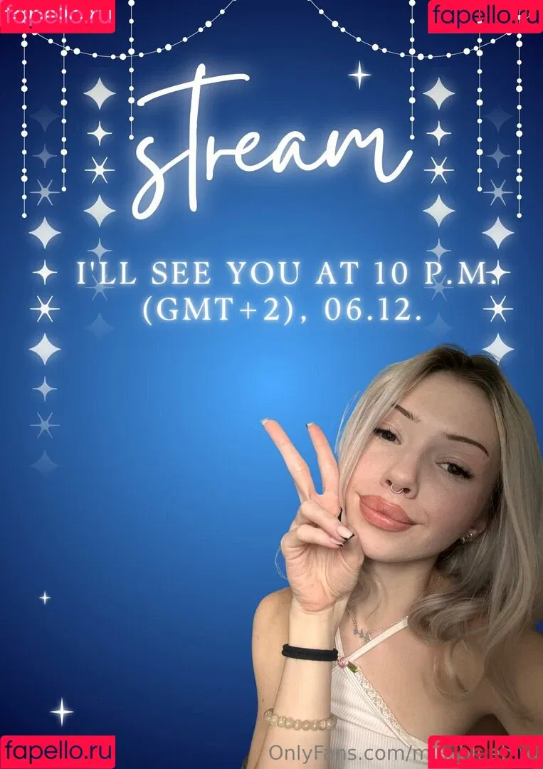 Mia_bluebird / clarathestudent / miabluebird Onlyfans Photo Gallery 