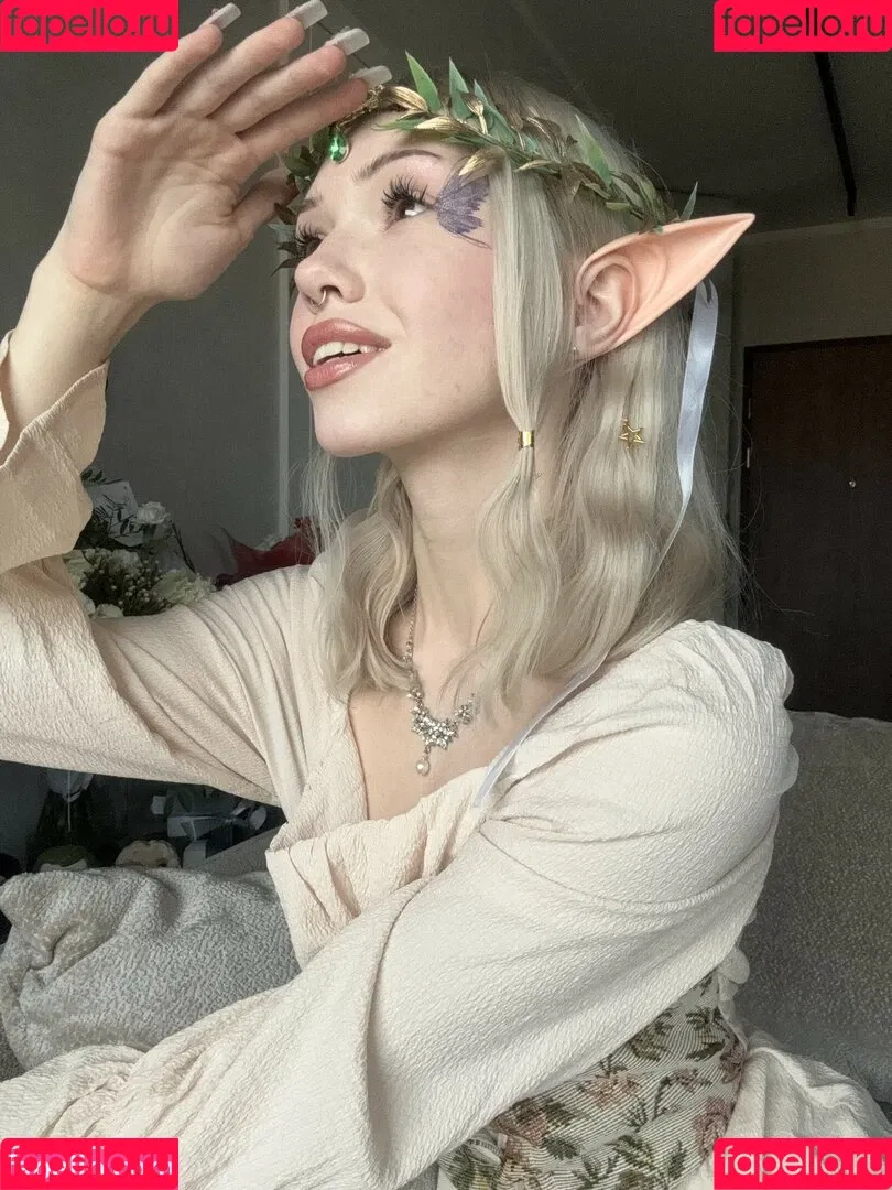 Mia_bluebird / clarathestudent / miabluebird Onlyfans Photo Gallery 