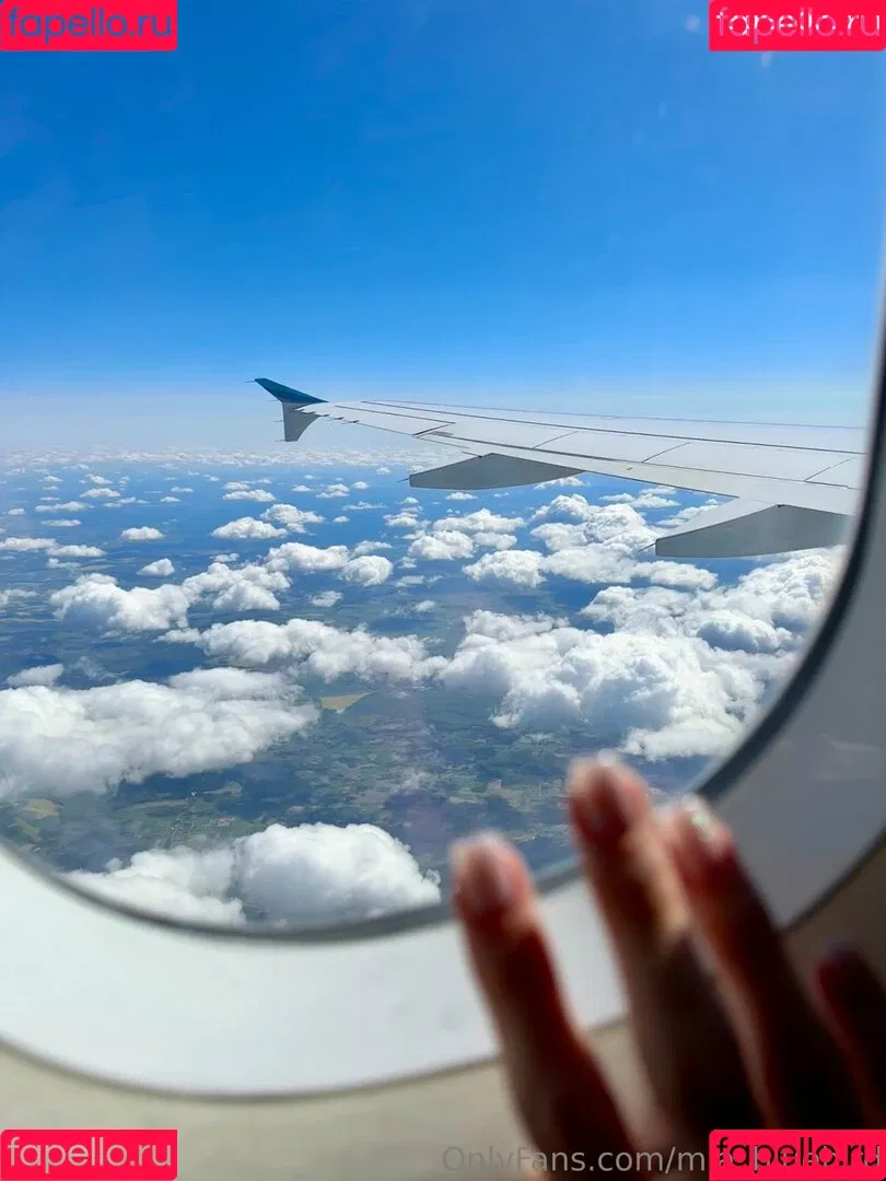 Mia_bluebird / clarathestudent / miabluebird Onlyfans Photo Gallery 