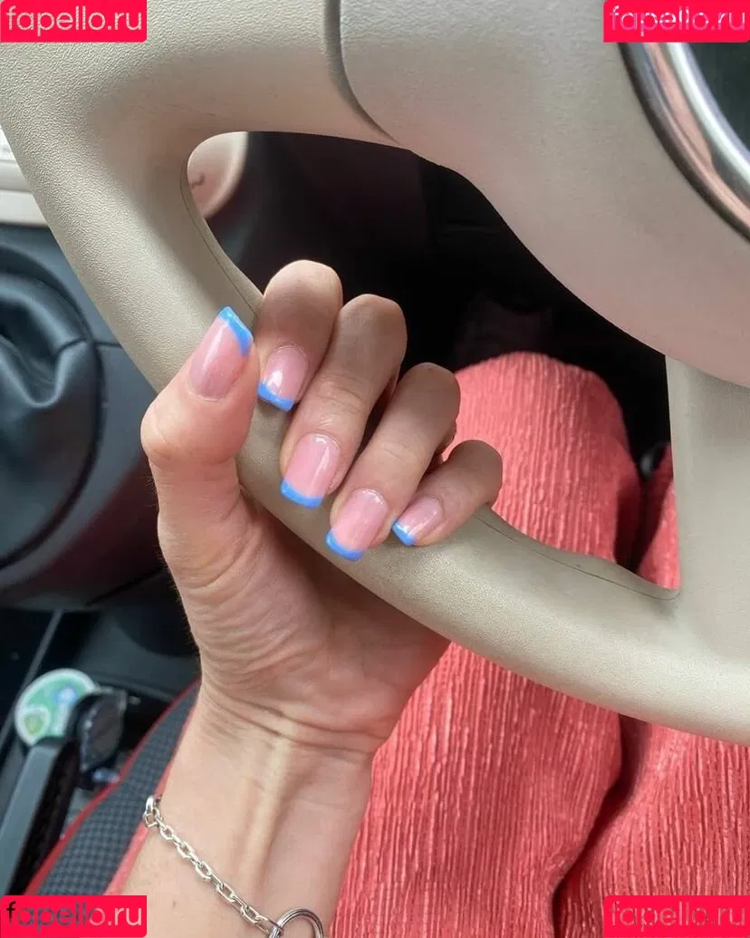 Emily Hotwife & Cuckold / EmilyHotwifeUK / emilyhotwifeukvip / https: Onlyfans Photo Gallery 