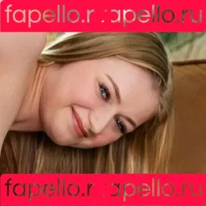 realmckenziemae / sororitymckenzie18 Onlyfans Photo Gallery 