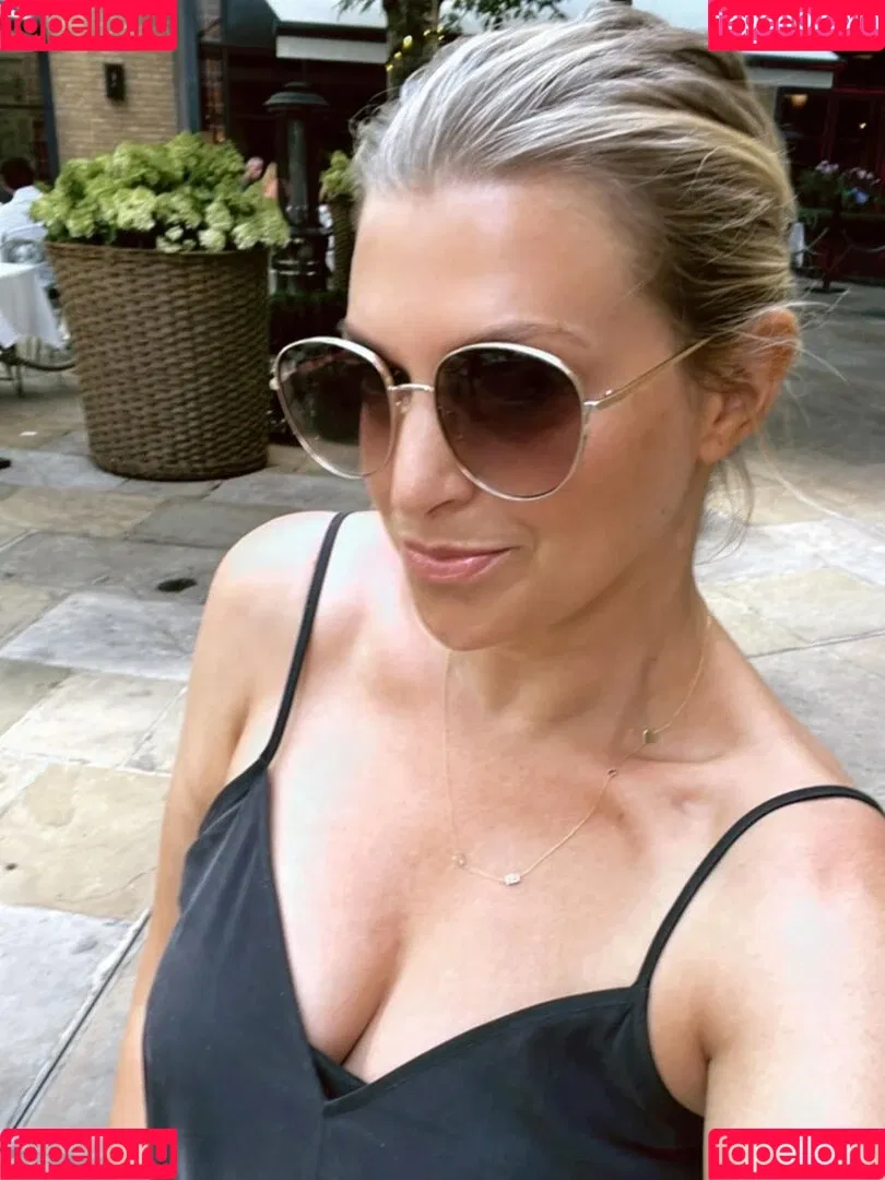 Anna Williamson / annawilliamsonofficial Onlyfans Photo Gallery 