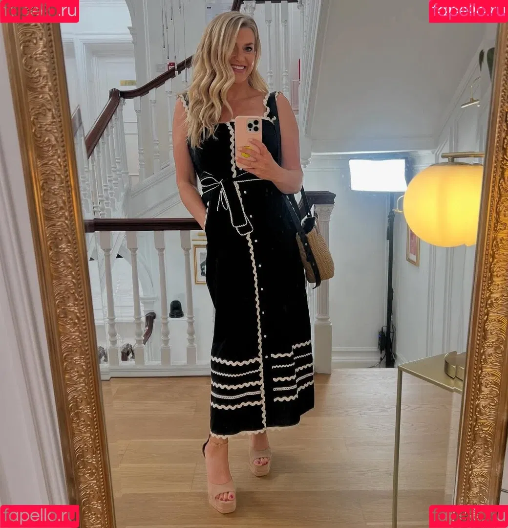 Anna Williamson / annawilliamsonofficial Onlyfans Photo Gallery 